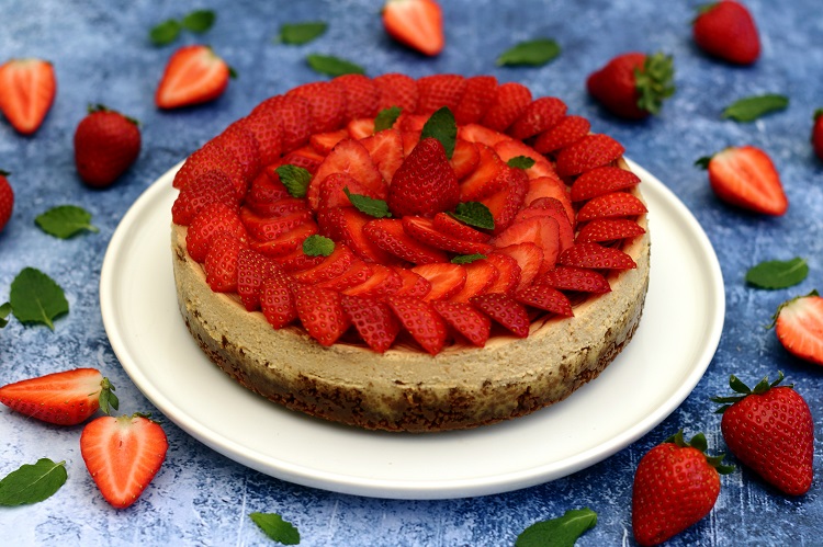 Cheesecake aux fraises et spéculoos